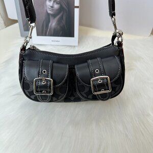 COACH Vintage Underarm Baguette Bag